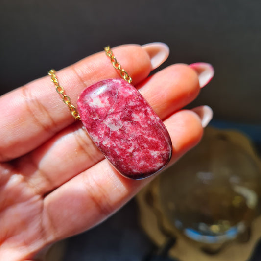 High Quality Thulite Nugget Necklace