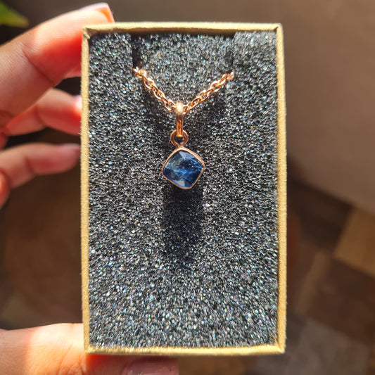Copper Rose Cut Blue Kyanite Necklace