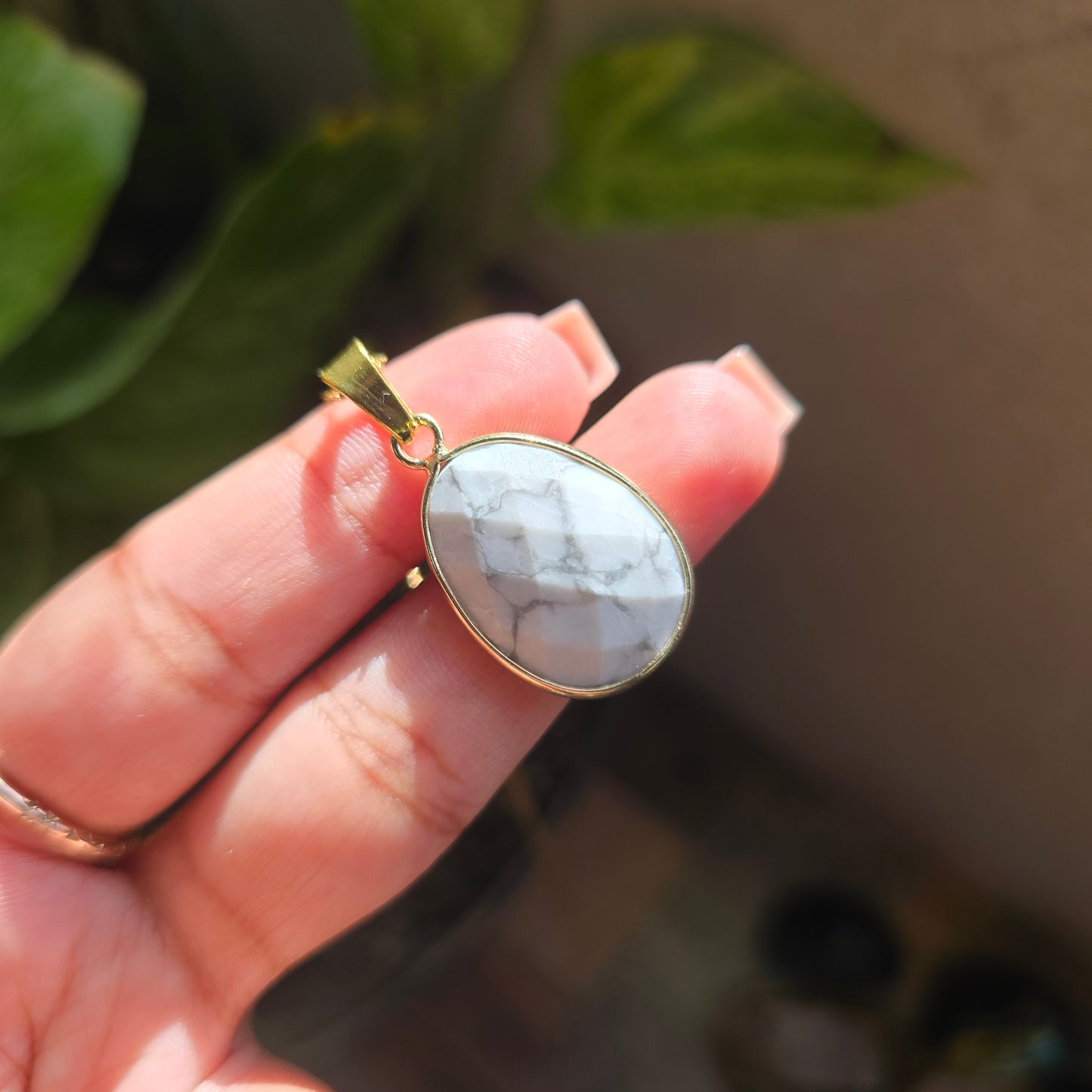 Oval Howlite Pendant