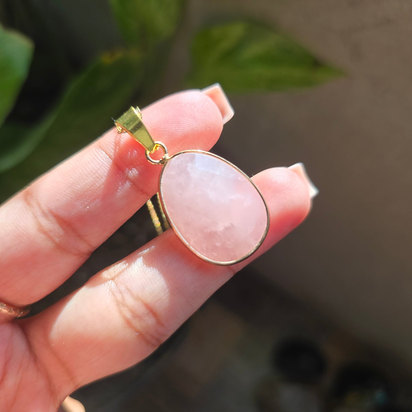 Oval Rose Quartz Pendant