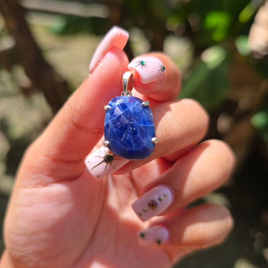 Blue Sapphire Pendant