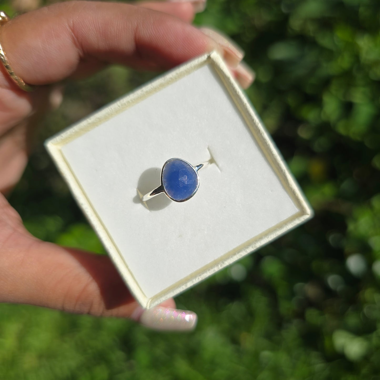 Blue Sapphire Gemstone Ring - Size 6