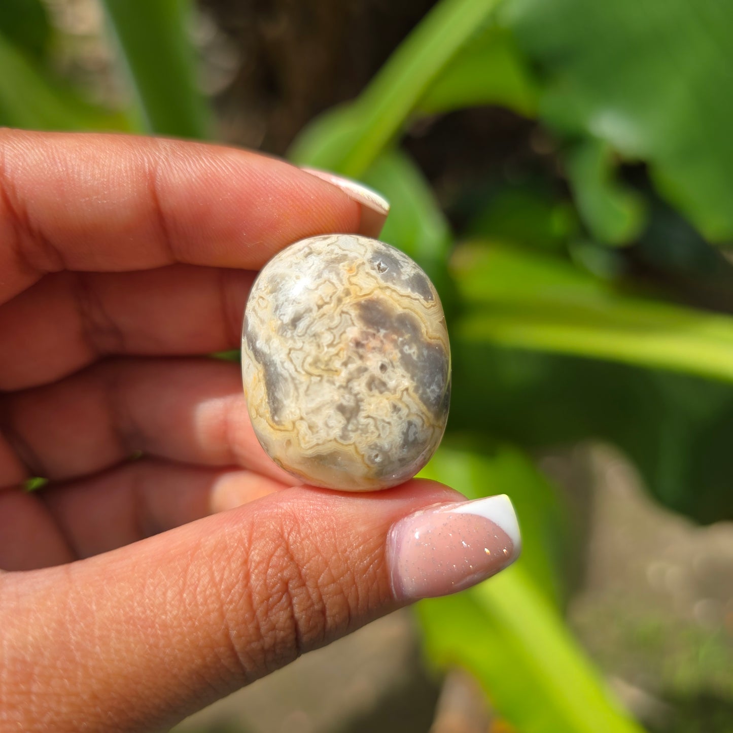 Laguna Lace Agate Tumbled Stone