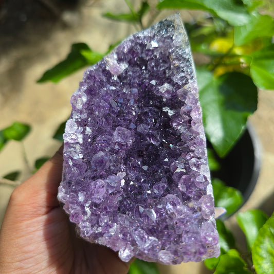 Self-Standing Amethyst Cubase Cluster No 8