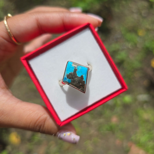Kingman Turquoise Ring - Size 10