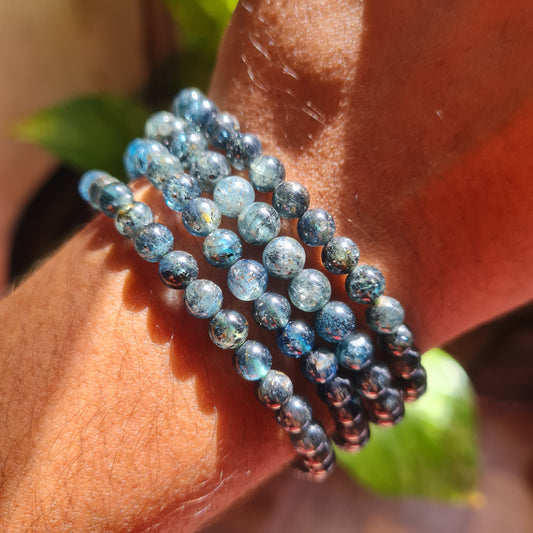 High Quality Blue Kyanite Gemstone Bracelet
