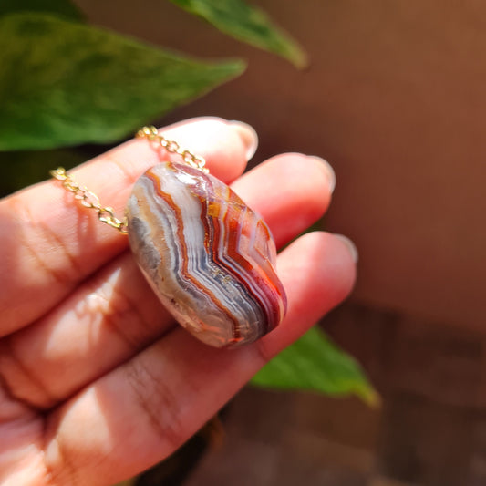 Laguna Lace Agate Nugget Necklace