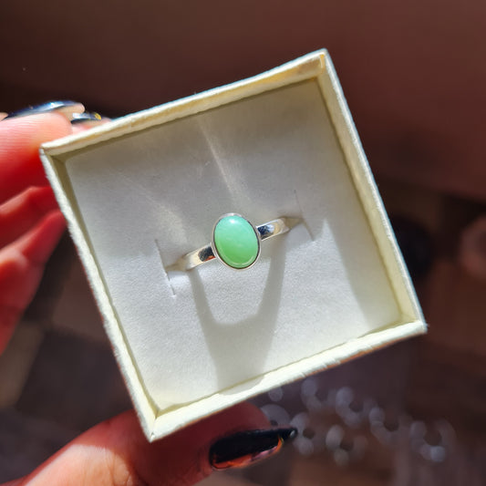 Chrysoprase Ring - Size 7