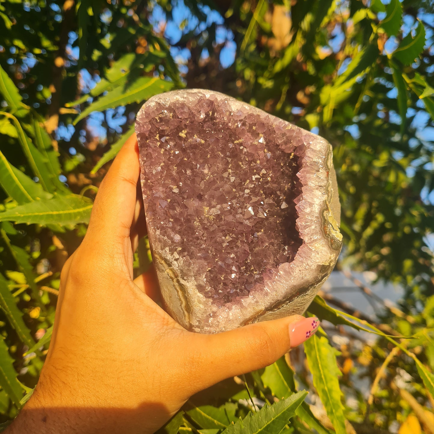 Amethyst Freeform (self-standing)