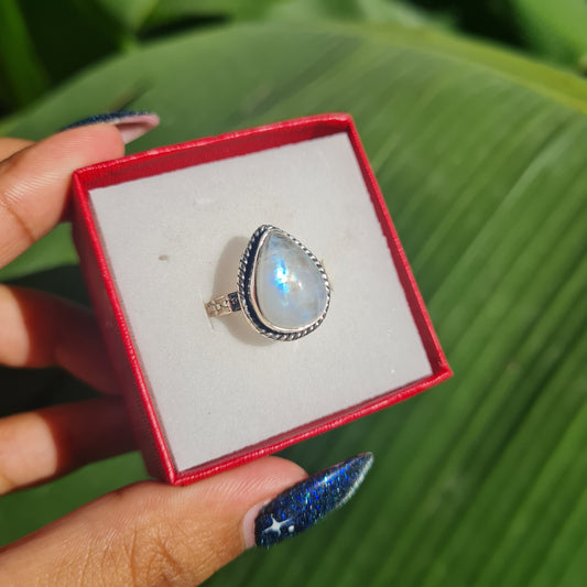 Rainbow Moonstone Gemstone Ring - Size 5