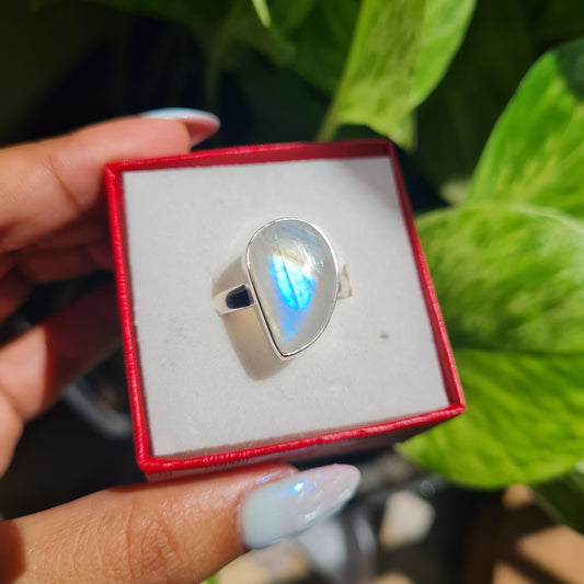 Moonstone Ring - Size 10