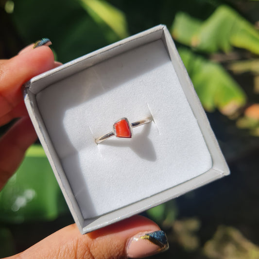 Dainty Raw Red Coral - Size 7