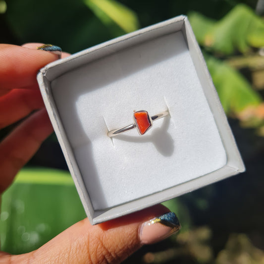 Dainty Raw Red Coral - Size 8