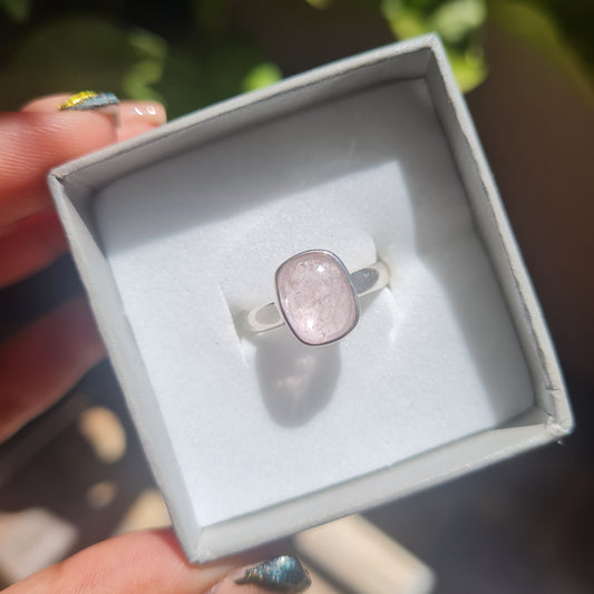 Morganite Gemstone Ring - Size 7