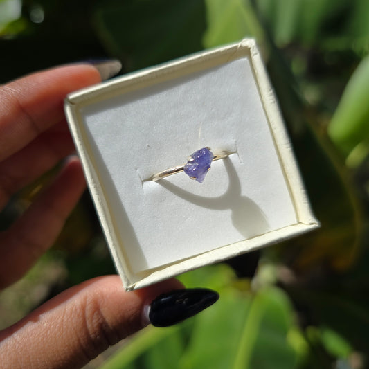 Dainty Raw Tanzanite Ring - Size 7