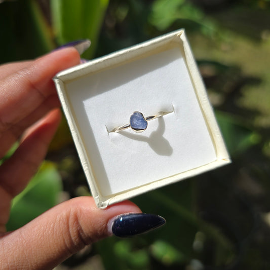 Dainty Raw Blue Sapphire Ring - Size 6