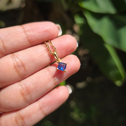 Gold Plated Blue Kyanite Pendant