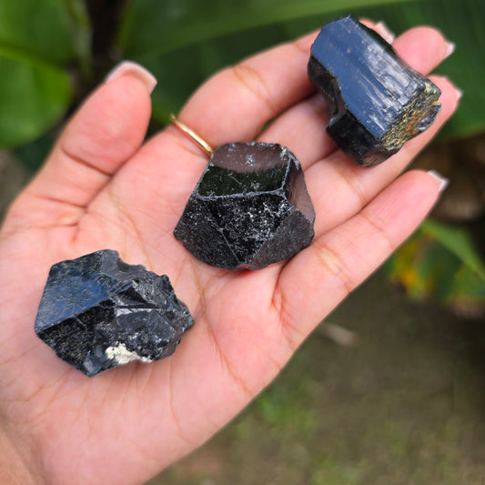 High Quality Black Tourmaline Raw Chunk