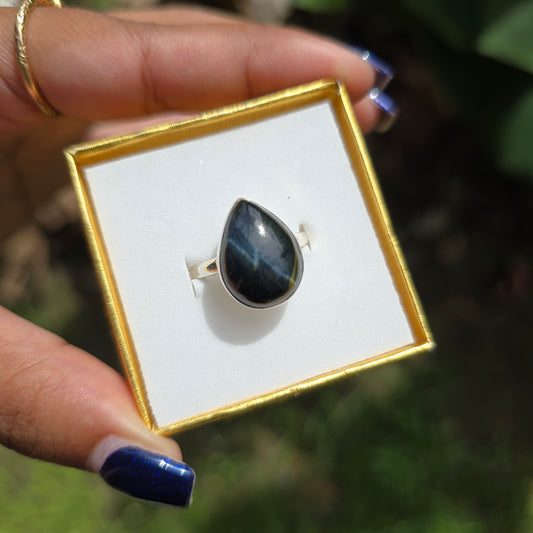 Hawk's Eye Ring - Size 8