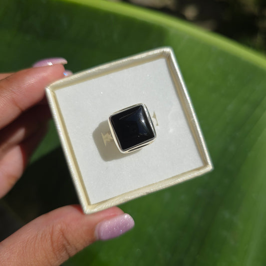 Onyx Ring - Size 6