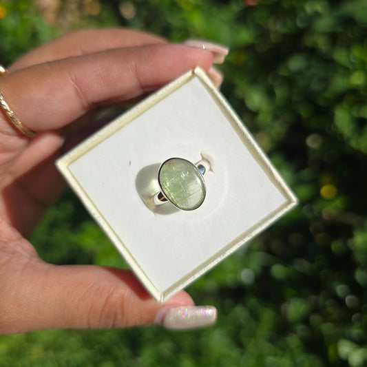 Green Kyanite Gemstone Ring - Size 8