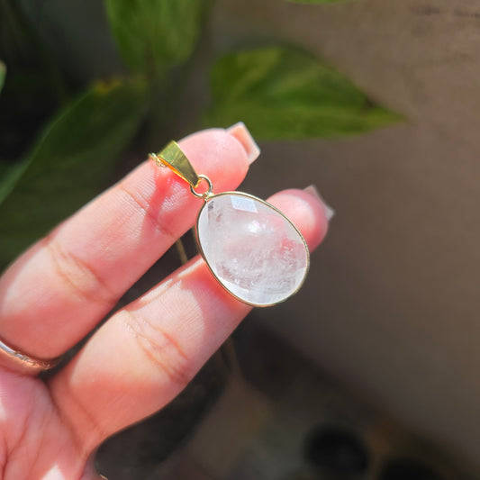 Oval Clear Quartz Pendant