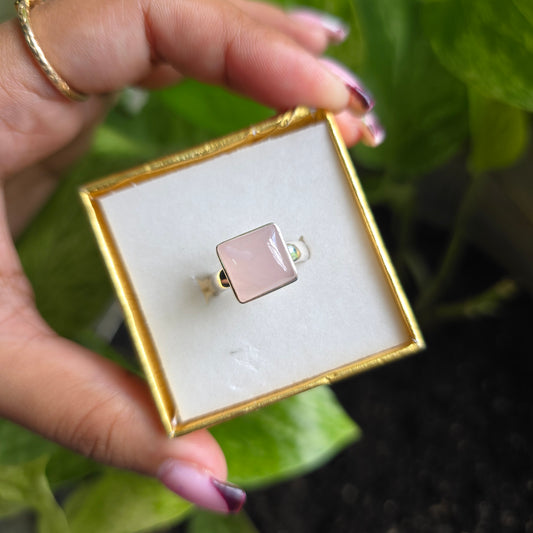 Rose Quartz Gemstone Ring - Size 6