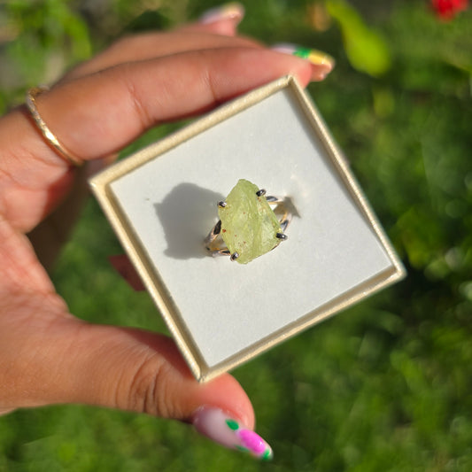 Raw Green Kyanite Ring - Size 7