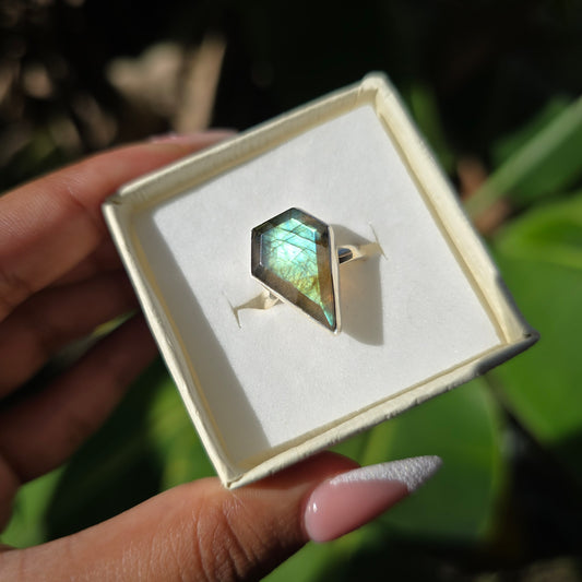 Labradorite Ring - Size 6