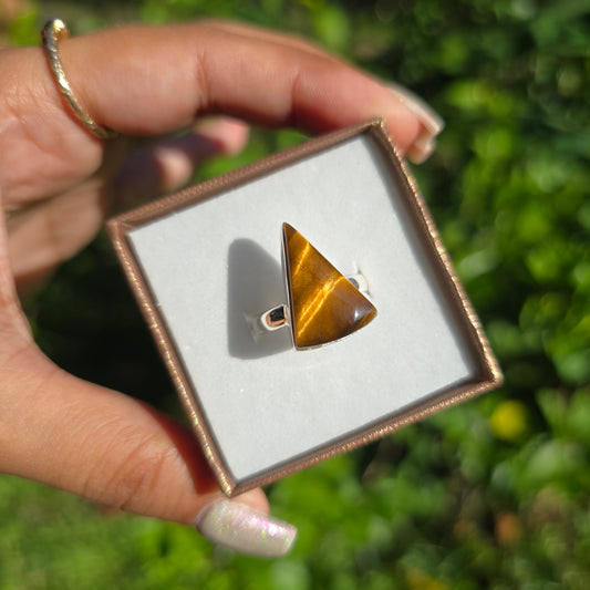 Tiger's Eye Gemstone Ring - Size 7.5