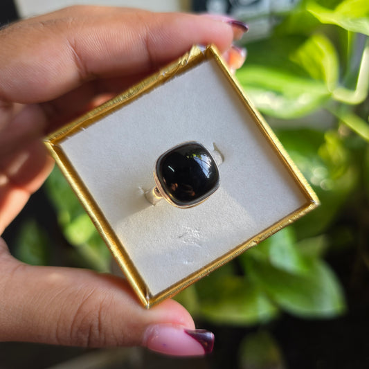 Onyx Gemstone Ring - Size 8