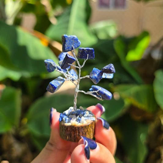 Mini Lapis Lazuli Chip Tree