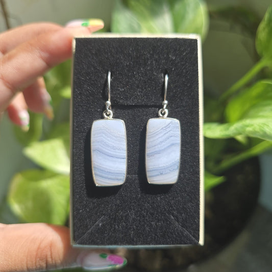 Blue Lace Agate Dangle Earring