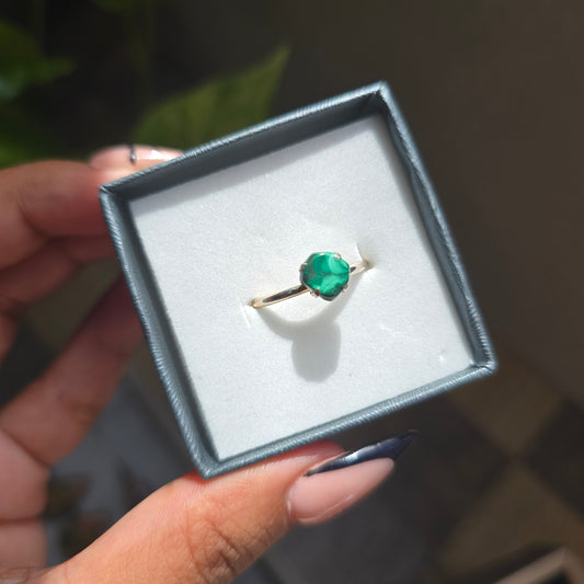 Dainty Raw Malachite Ring - Size 8