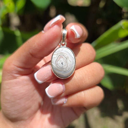 Laguna Lace Pendant
