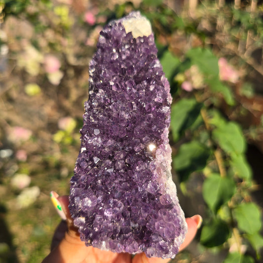 Self-Standing Amethyst Cubase Cluster No 8