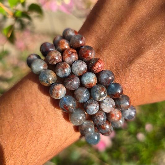 Aquamarine with Hematite Gemstone Bracelet