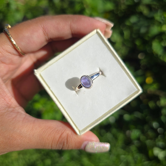 Tanzanite Gemstone Ring - Size 11