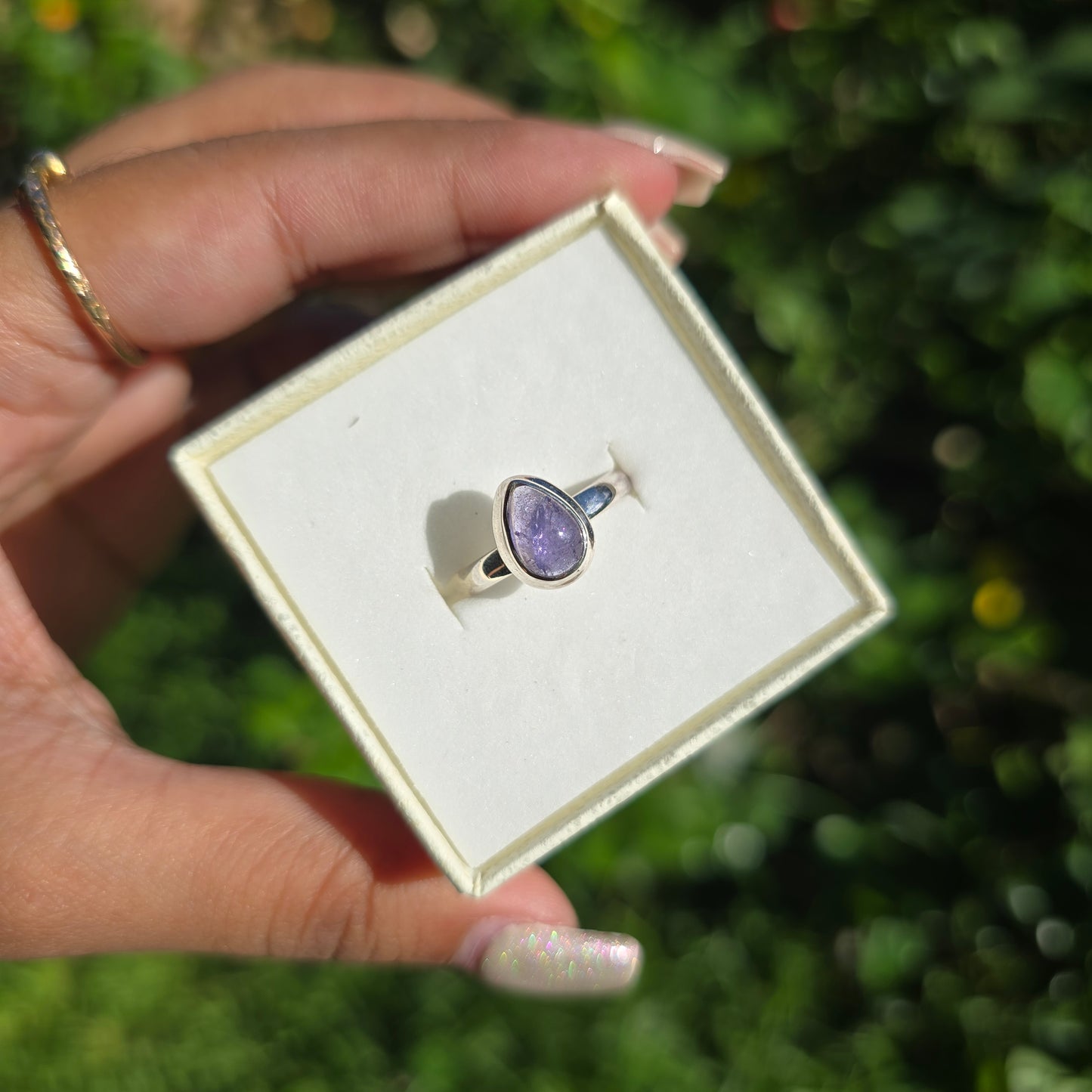 Tanzanite Gemstone Ring - Size 7